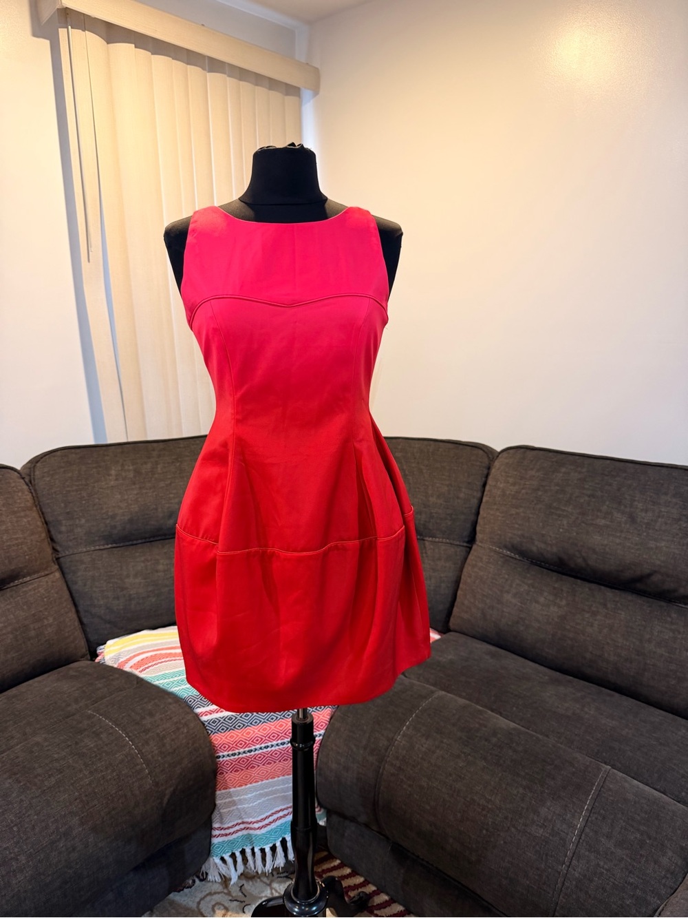Dan Di Sleeveless Red Fit-and-Flare Cocktail Dress beautiful 😍 and Sexy Size M